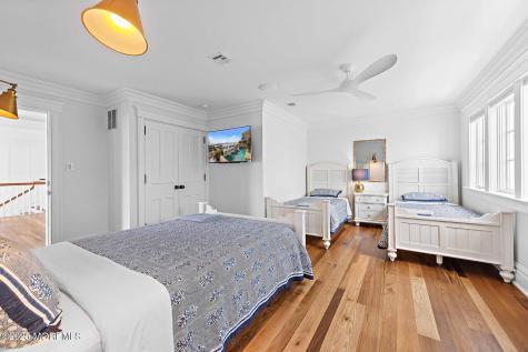 176 Squan Beach Drive Mantoloking NJ 08738