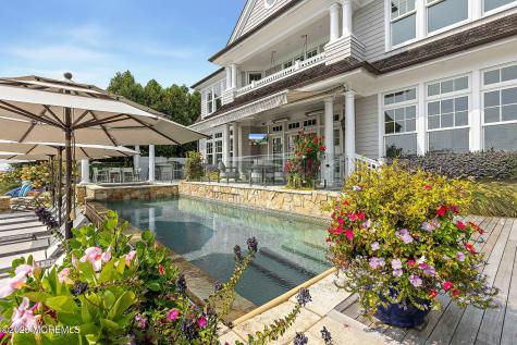 176 Squan Beach Drive Mantoloking NJ 08738