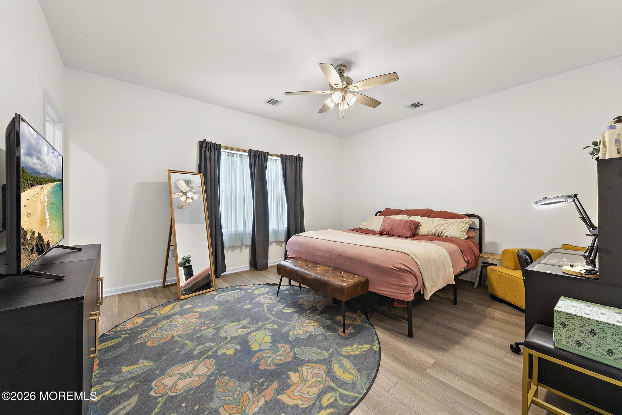 413 S Green Street Tuckerton NJ 08087