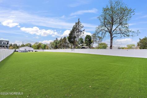 413 S Green Street Tuckerton NJ 08087