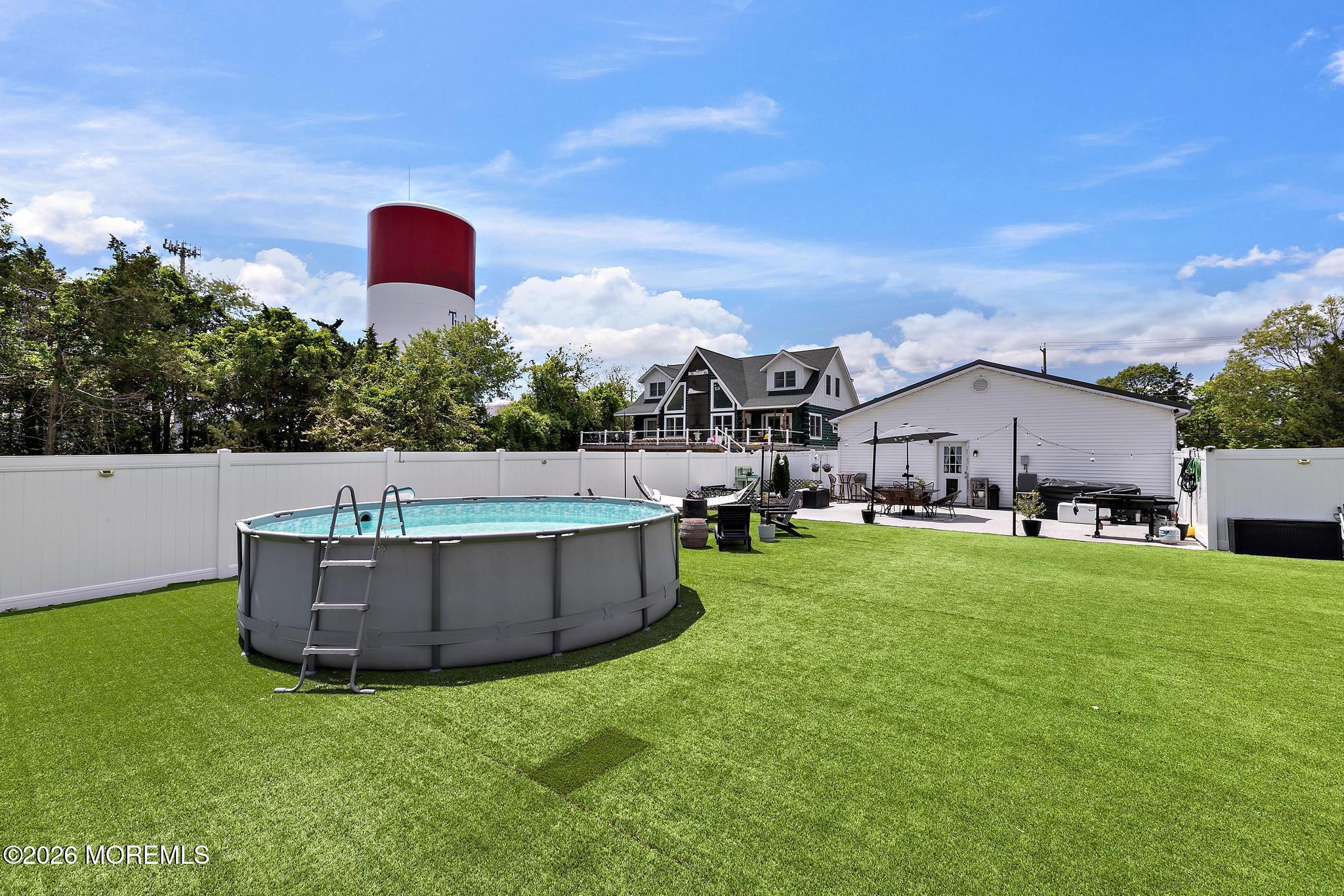 413 S Green Street Tuckerton NJ 08087