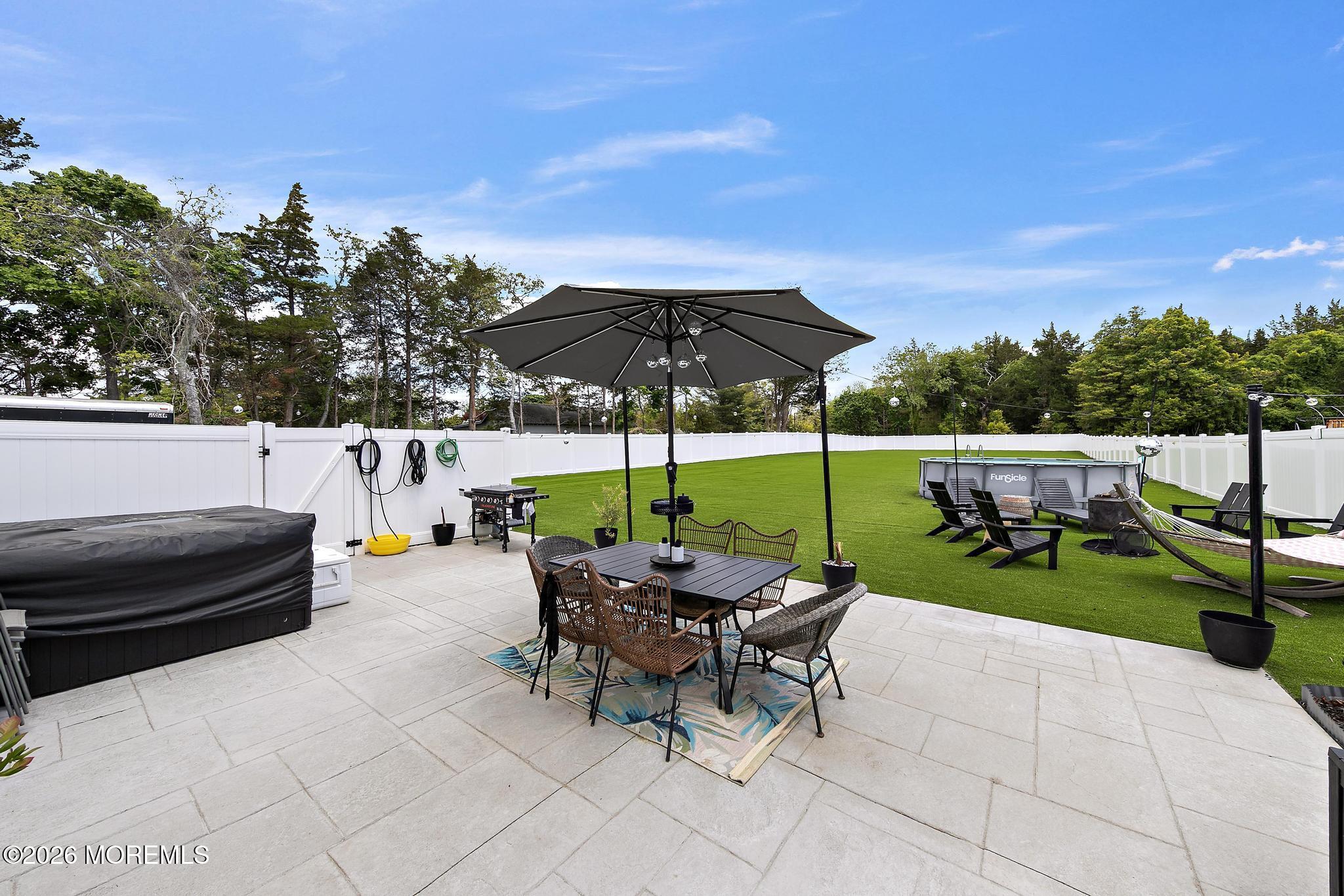413 S Green Street Tuckerton NJ 08087