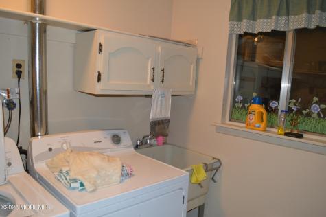 107 A Hudson Parkway Whiting NJ 08759