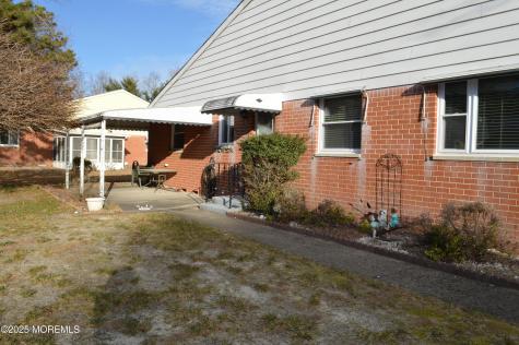 107 A Hudson Parkway Whiting NJ 08759