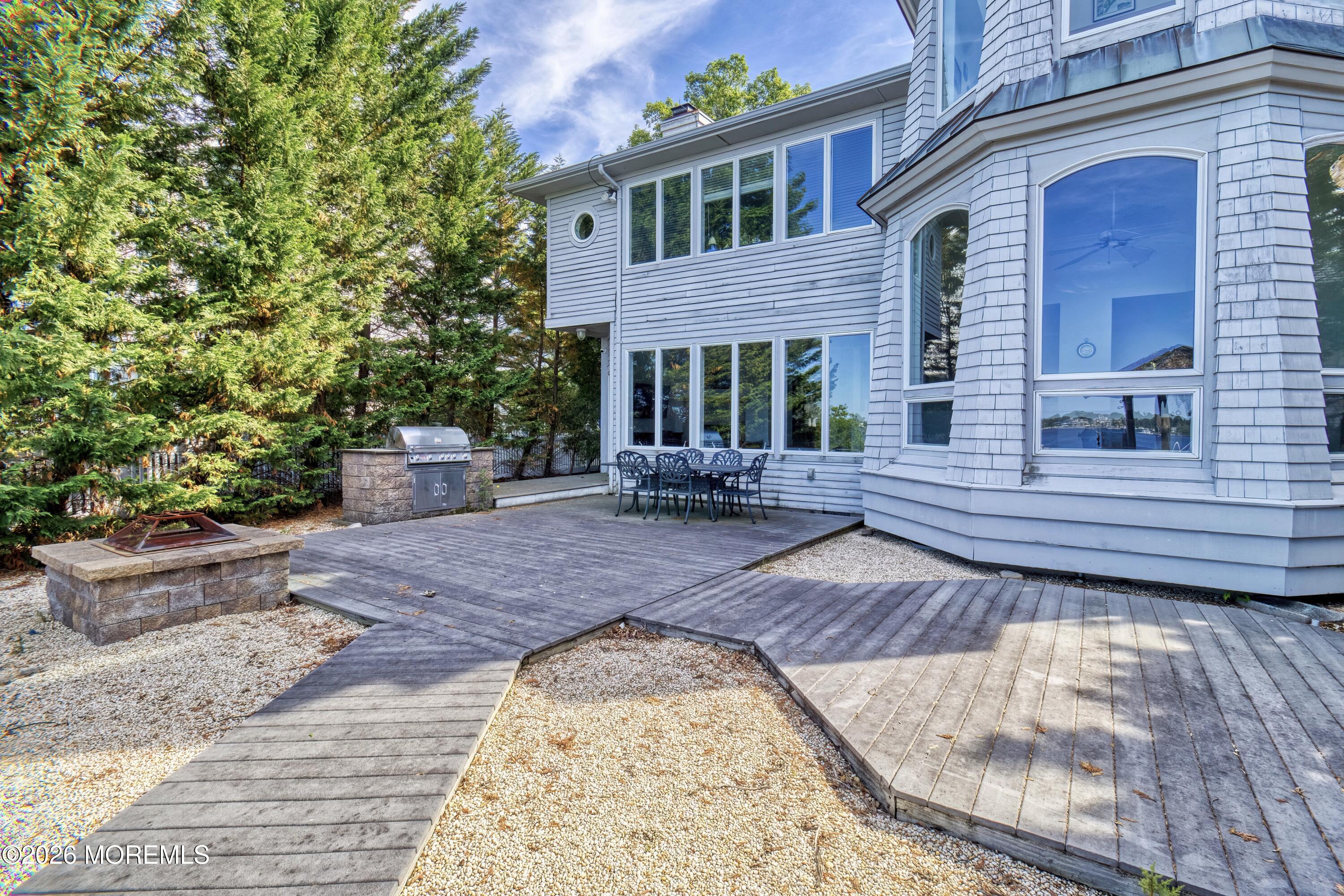 586 Kingfisher Circle Brick NJ 08723
