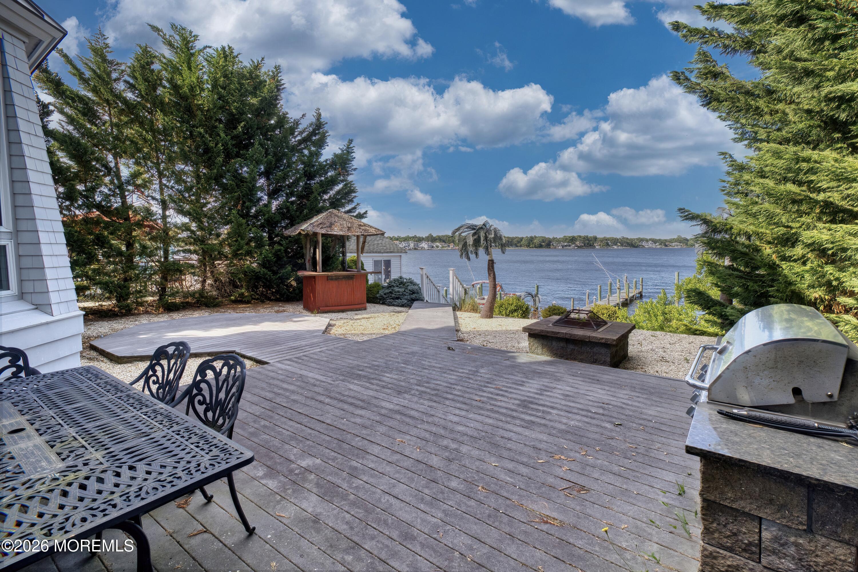 586 Kingfisher Circle Brick NJ 08723