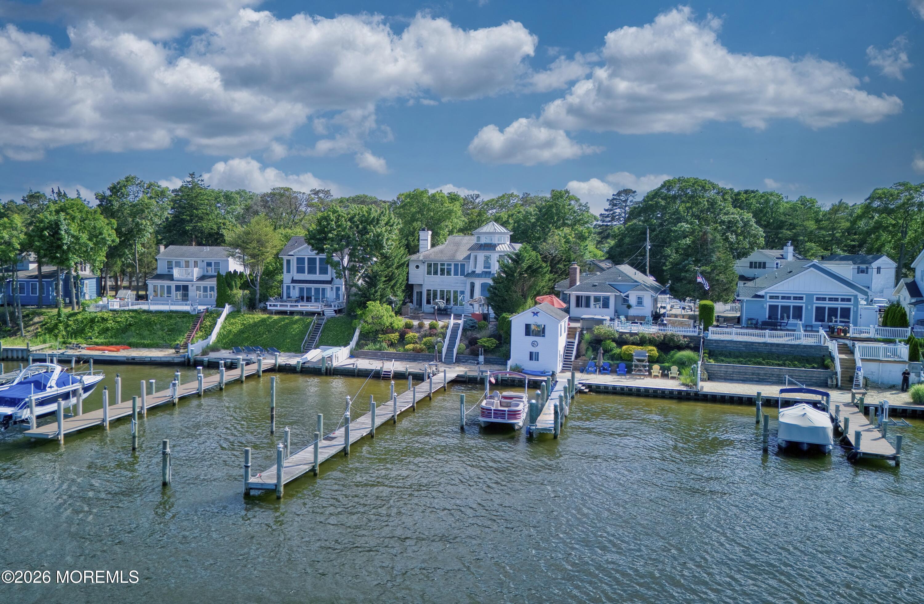 586 Kingfisher Circle Brick NJ 08723