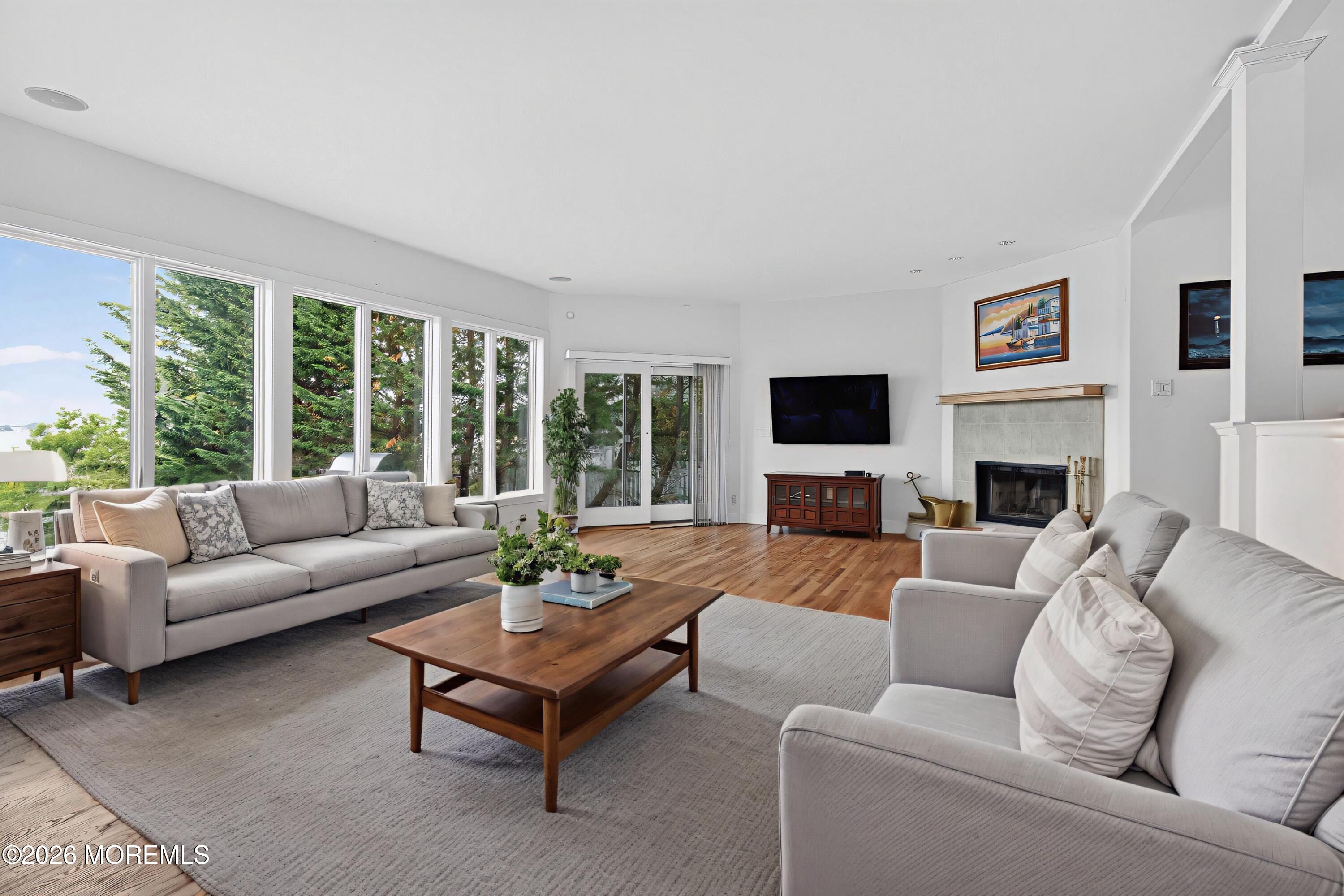 586 Kingfisher Circle Brick NJ 08723