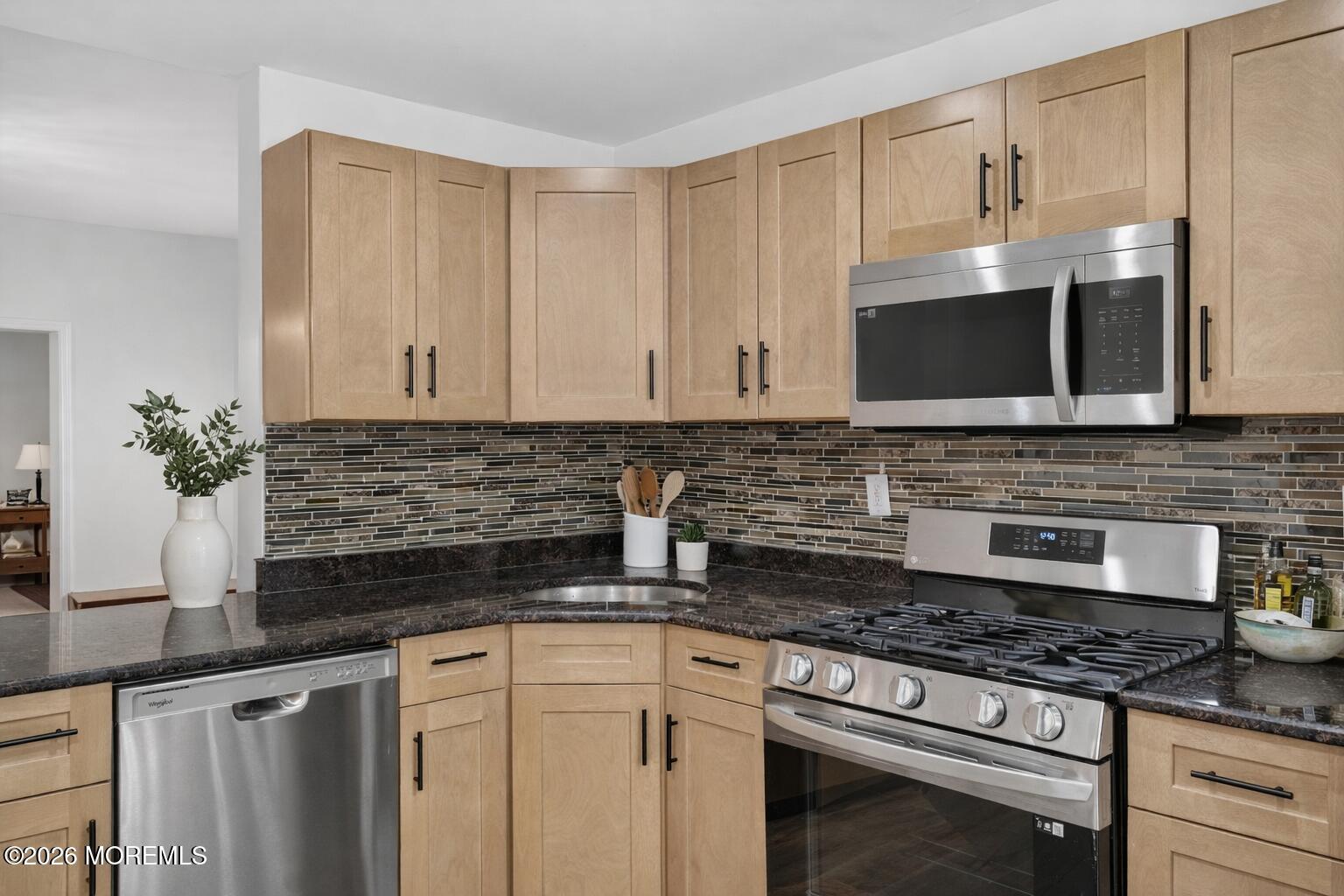 28 Willow Street Bayonne NJ 07002