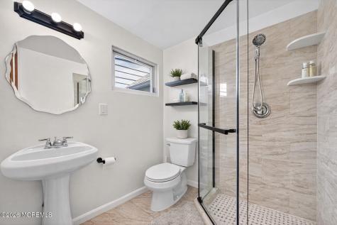 28 Willow Street Bayonne NJ 07002