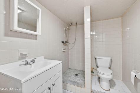 28 Willow Street Bayonne NJ 07002
