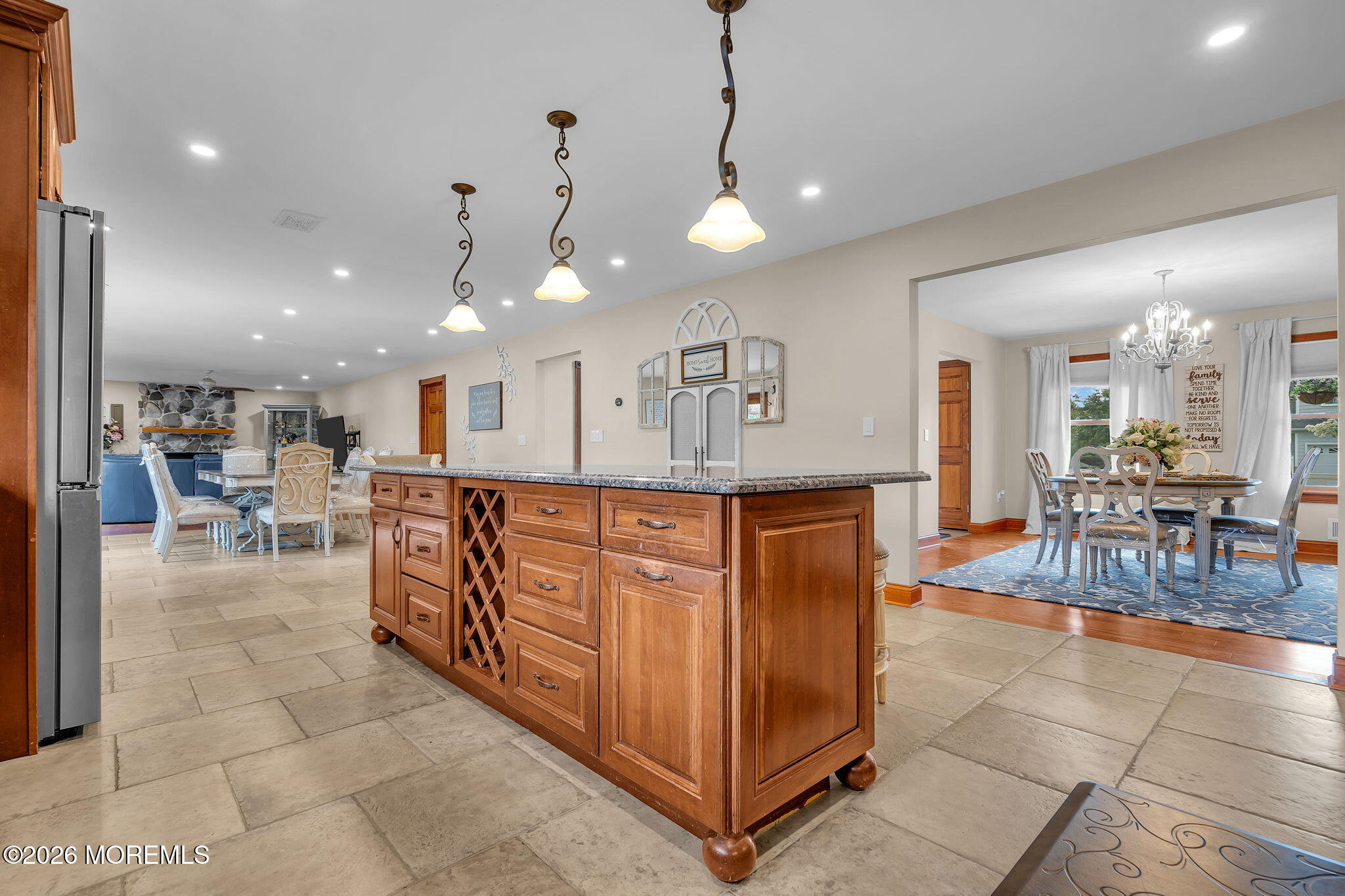 9 Yosemite Road Howell NJ 07731