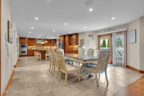9 Yosemite Road Howell NJ 07731