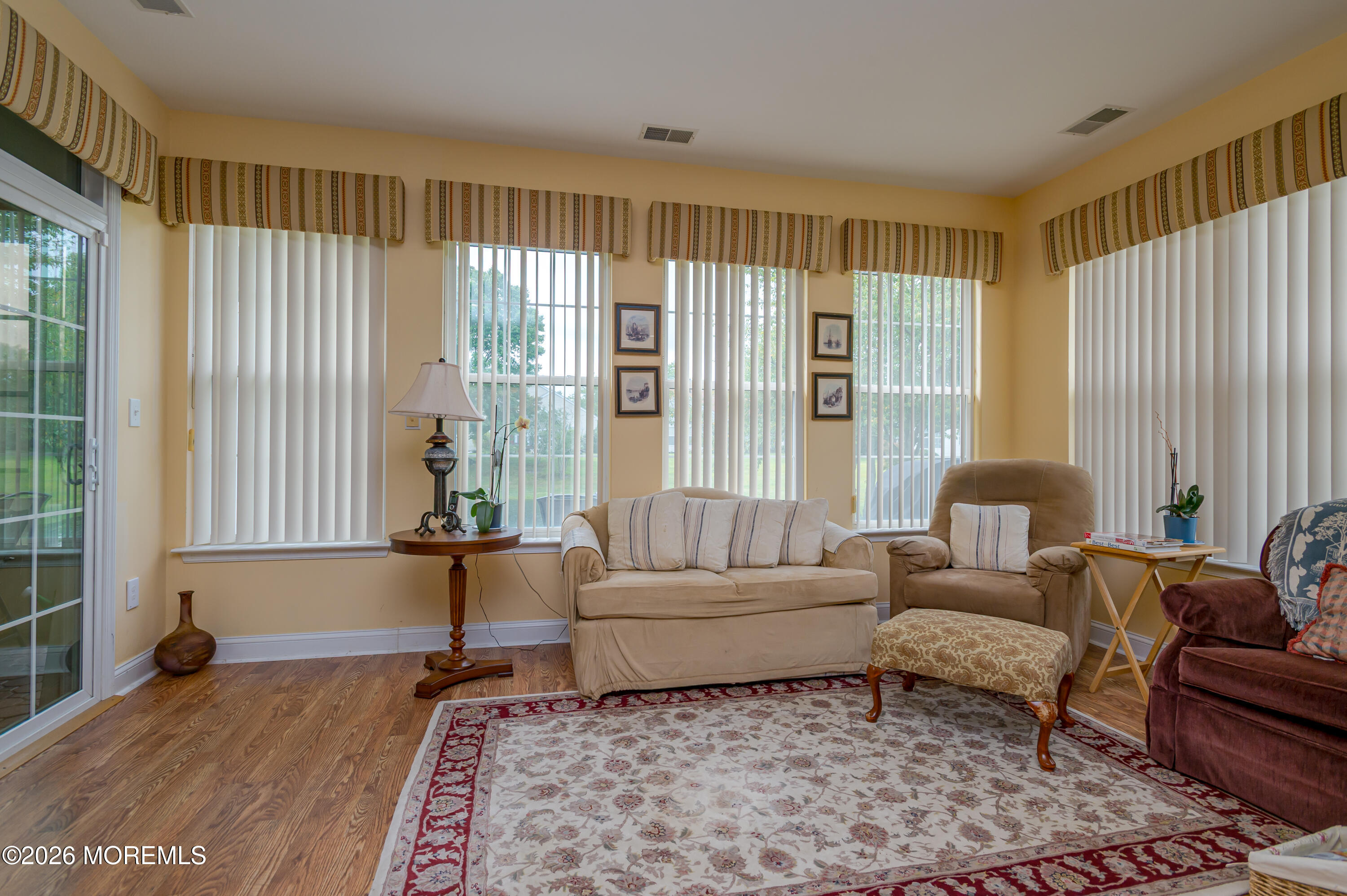 37 Pembrooke Way Smithville NJ 08205