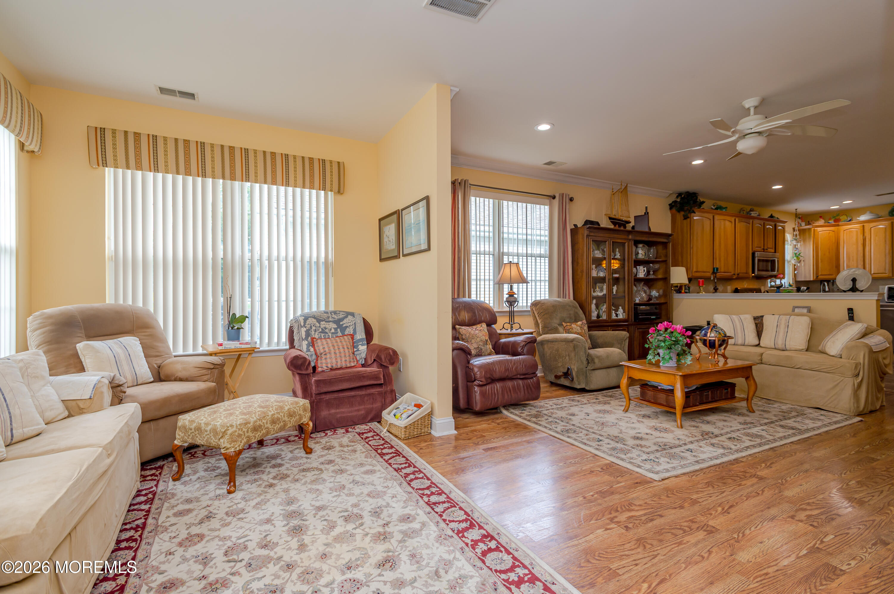 37 Pembrooke Way Smithville NJ 08205