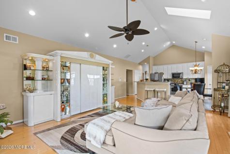 7 Donatello Drive Manchester NJ 08759