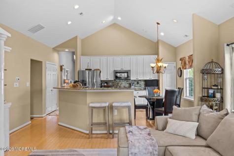 7 Donatello Drive Manchester NJ 08759