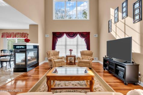 23 Hulsart Court Marlboro NJ 07746