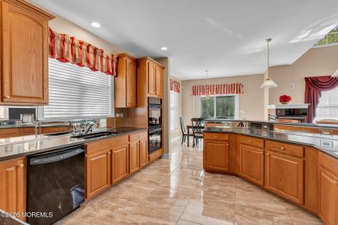 23 Hulsart Court Marlboro NJ 07746