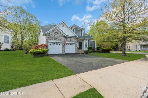23 Hulsart Court Marlboro NJ 07746