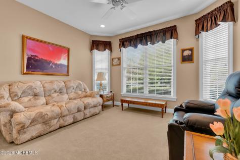 23 Hulsart Court Marlboro NJ 07746