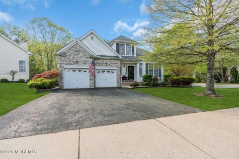23 Hulsart Court Marlboro NJ 07746