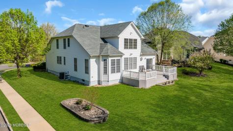 23 Hulsart Court Marlboro NJ 07746