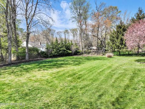 110 Augusta Drive Lincroft NJ 07738