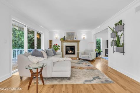 32 Seagull Lane Lincroft NJ 07738