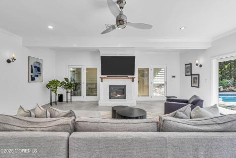 32 Seagull Lane Lincroft NJ 07738