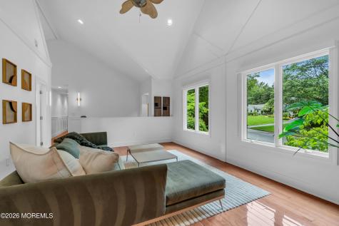 32 Seagull Lane Lincroft NJ 07738