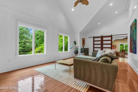 32 Seagull Lane Lincroft NJ 07738
