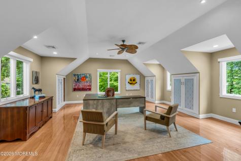 32 Seagull Lane Lincroft NJ 07738