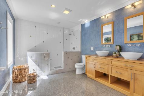 32 Seagull Lane Lincroft NJ 07738
