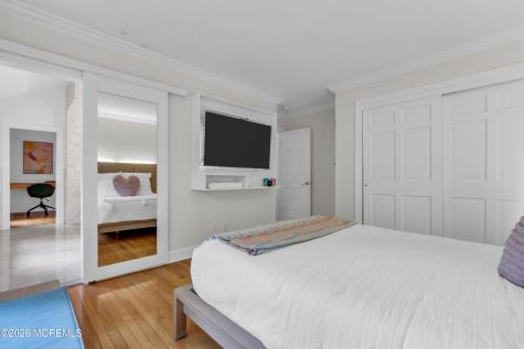32 Seagull Lane Lincroft NJ 07738