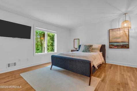 32 Seagull Lane Lincroft NJ 07738