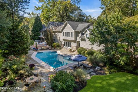 32 Seagull Lane Lincroft NJ 07738