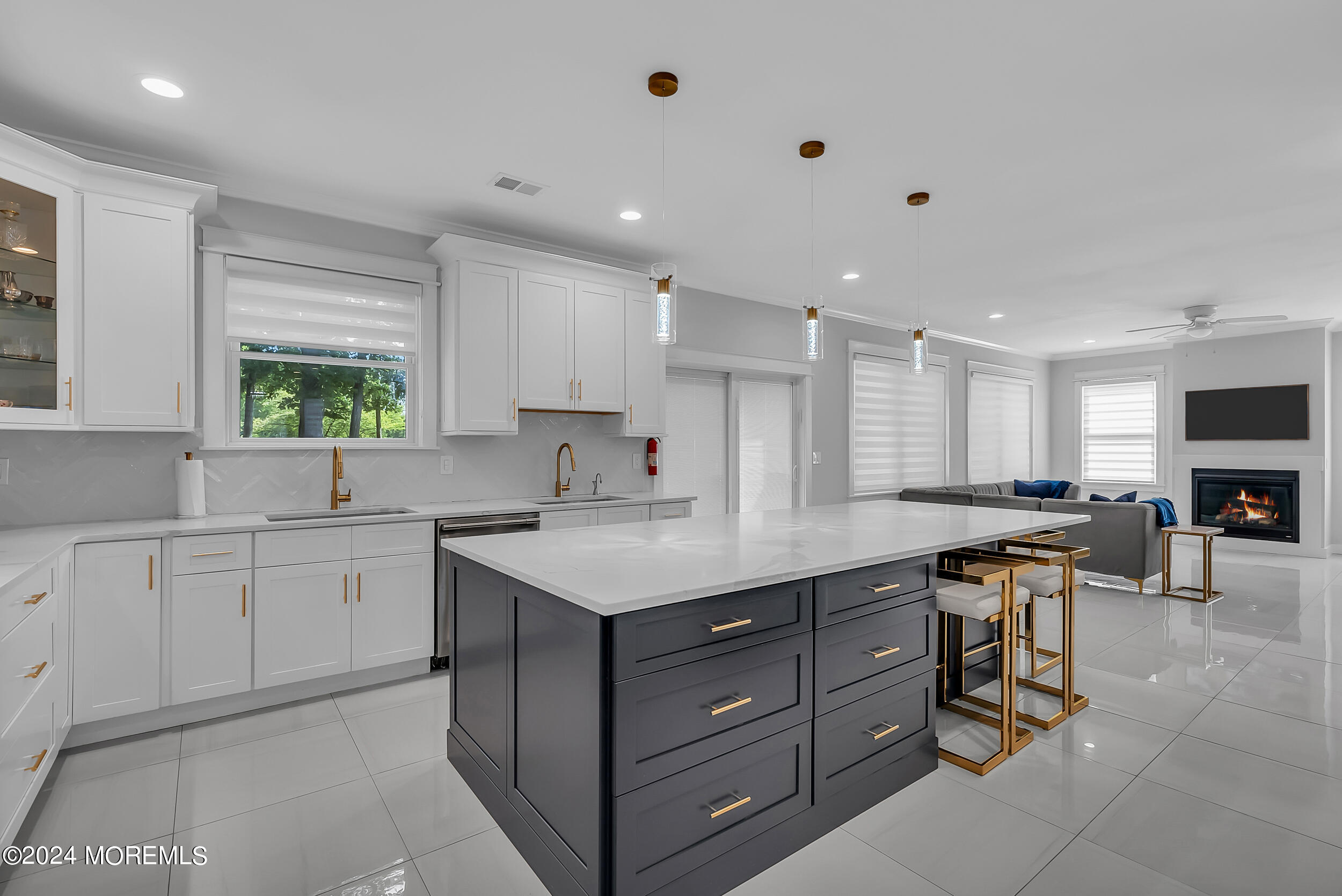 8 Sarah Lane Eatontown NJ 07724