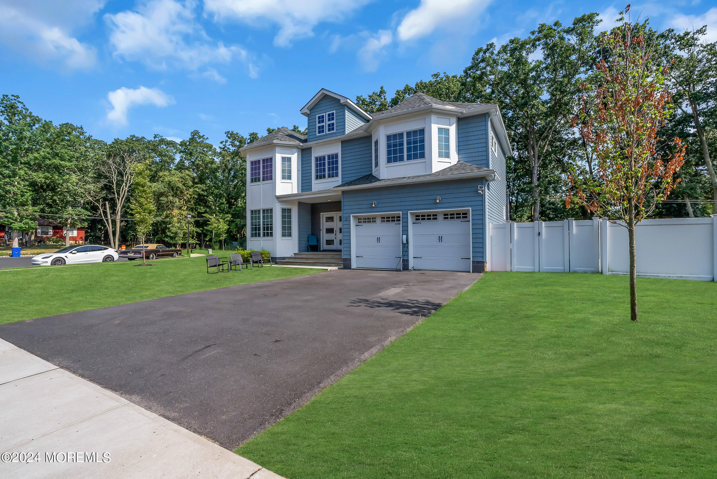 8 Sarah Lane Eatontown NJ 07724