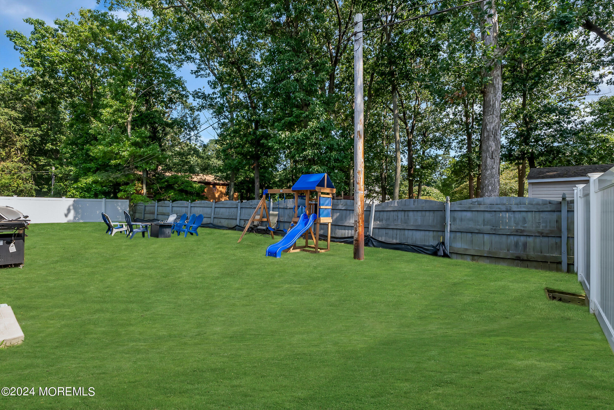 8 Sarah Lane Eatontown NJ 07724