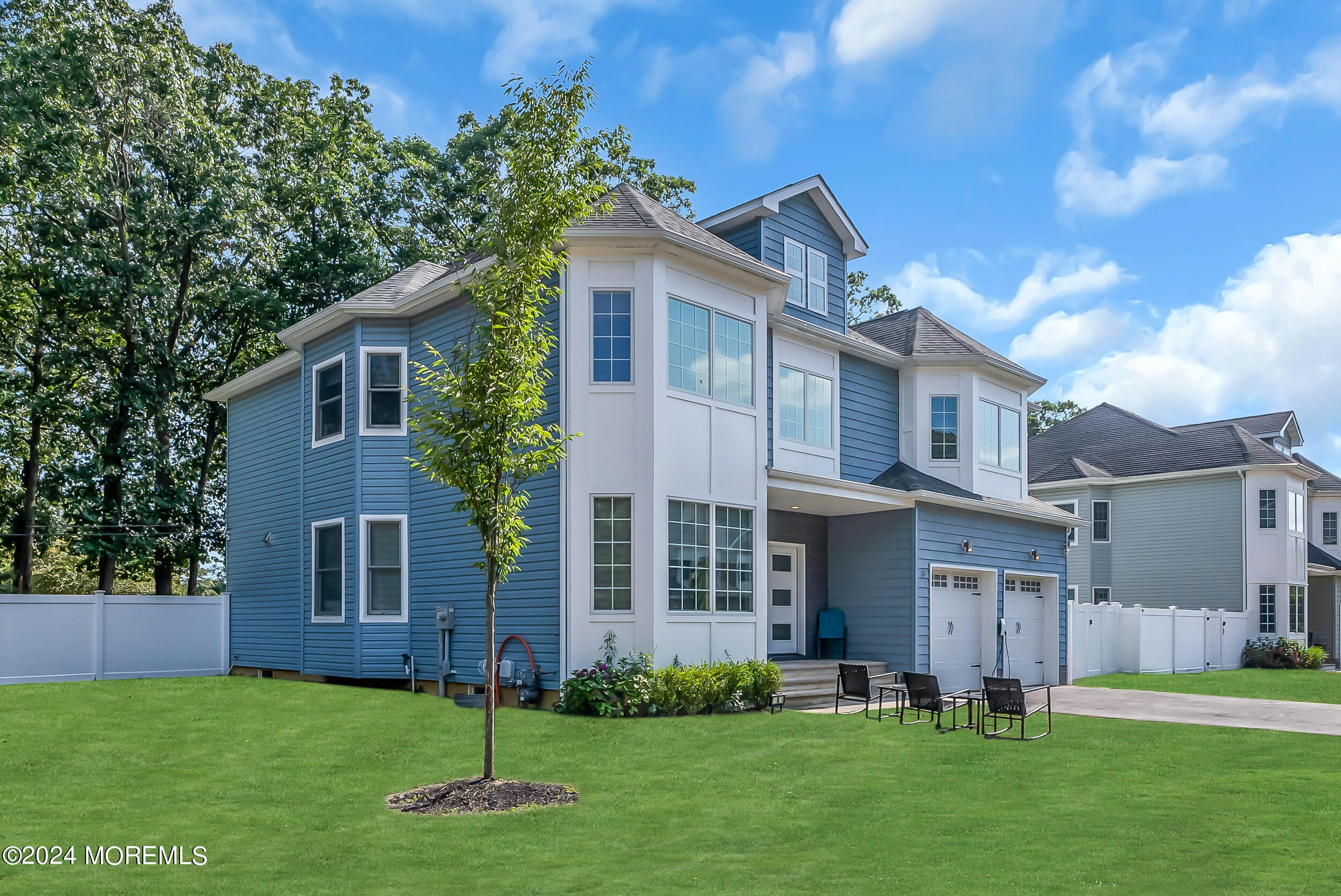 8 Sarah Lane Eatontown NJ 07724
