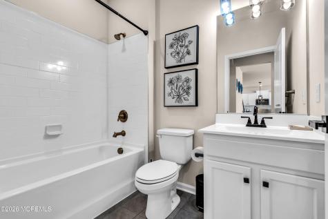 59 Holloway Avenue Manahawkin NJ 08050