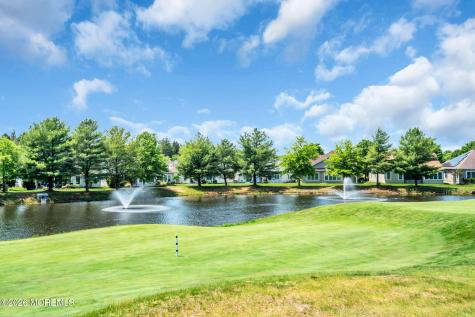 84 Cypress Point Lane Jackson NJ 08527