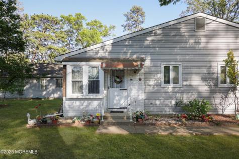 3 Swift Circle Whiting NJ 08759