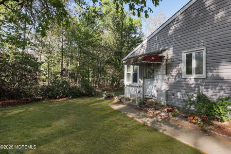 3 Swift Circle Whiting NJ 08759