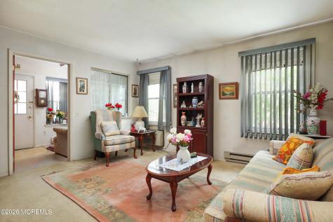 3 Swift Circle Whiting NJ 08759