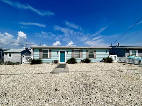 24 Beverley Lane Beach Haven West NJ 08050