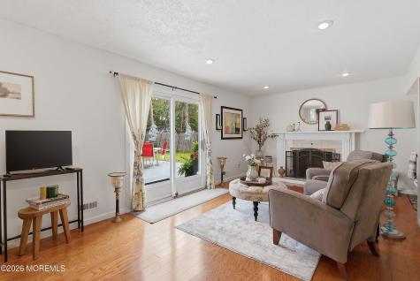 19 Colonial Court Howell NJ 07731