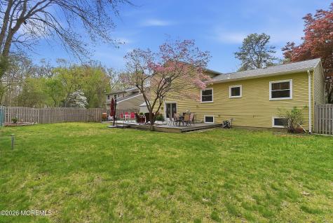 19 Colonial Court Howell NJ 07731