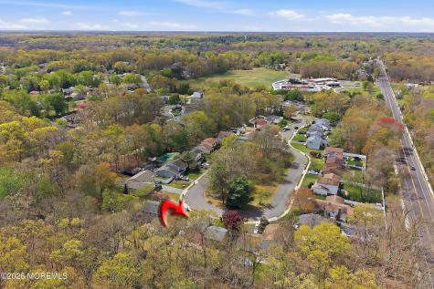 19 Colonial Court Howell NJ 07731
